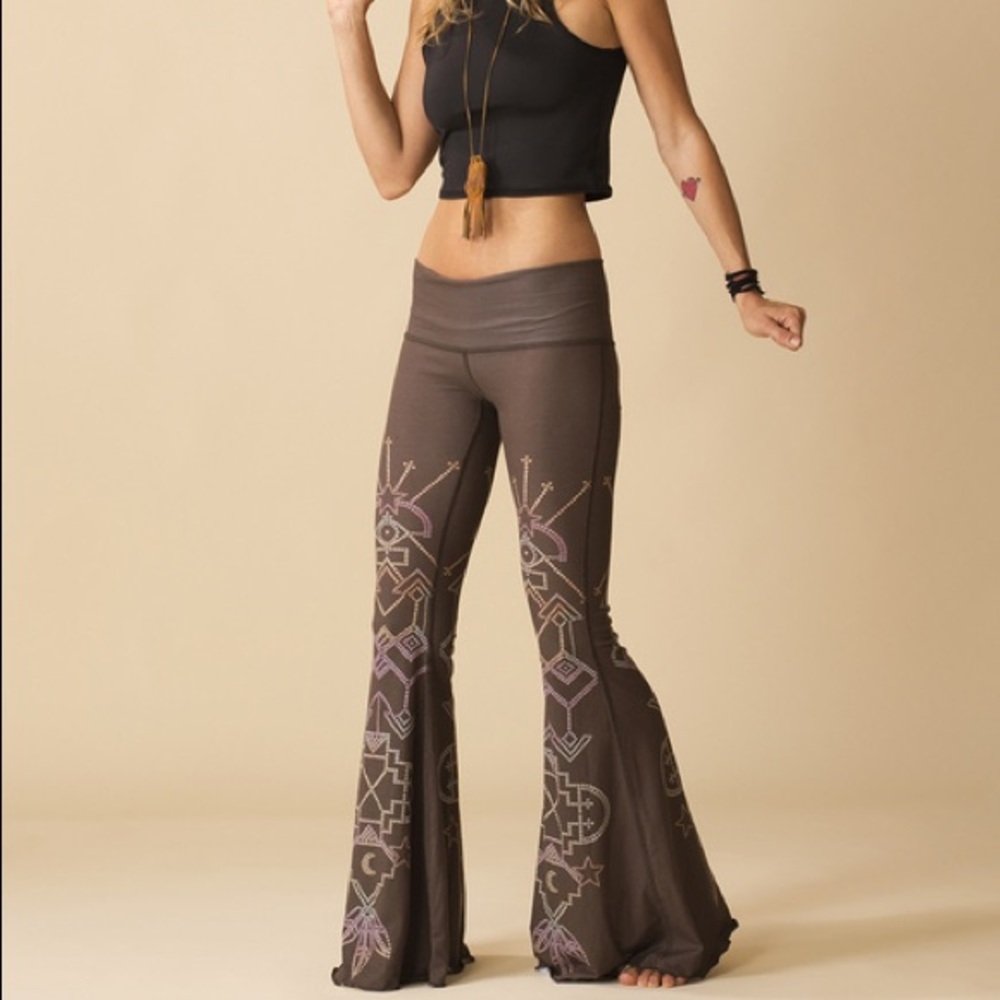 Teeki Bell Bottoms (grey) 🤍🌙